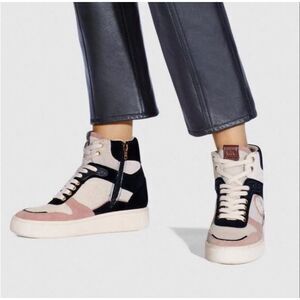 Coach women’s C220 Wedge Sneakers pin black suede size 9.5